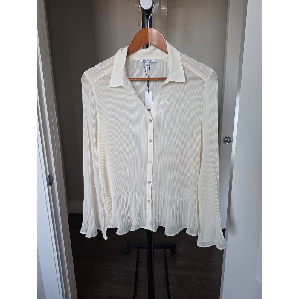 Chicos Pleated Georgette Blouse Size 2 NWT